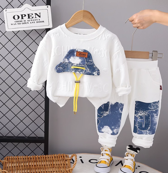 Beyaz Renk 3D Baskılı Çocuk Takım