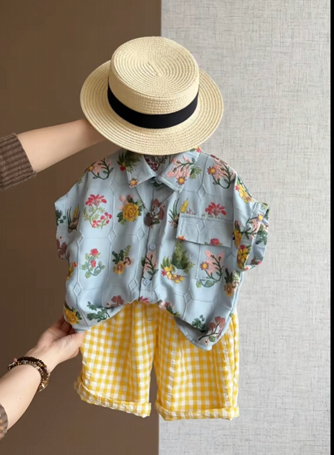Çiçek Desenli Gömlek & Sarı Ekoseli Şort Takımı – 1-8 Yaş Unisex