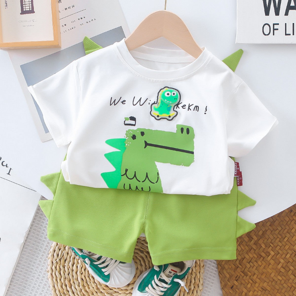 1-5 Yaş Dino Baskılı Yeşil Erkek Çocuk Takımı
