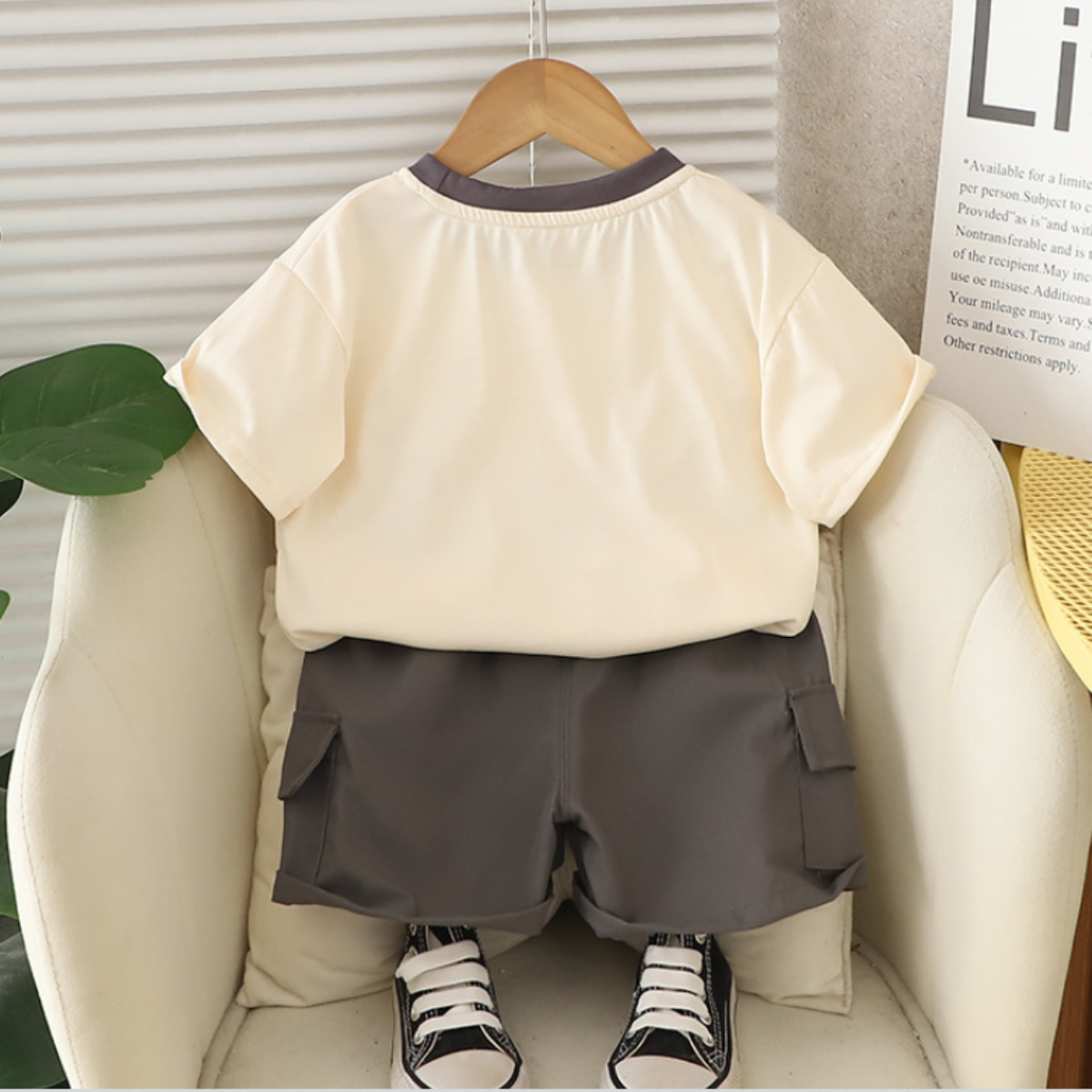 Erkek Çocuk Dinazor Desenli Şortlu Takım 1-5 Yaş