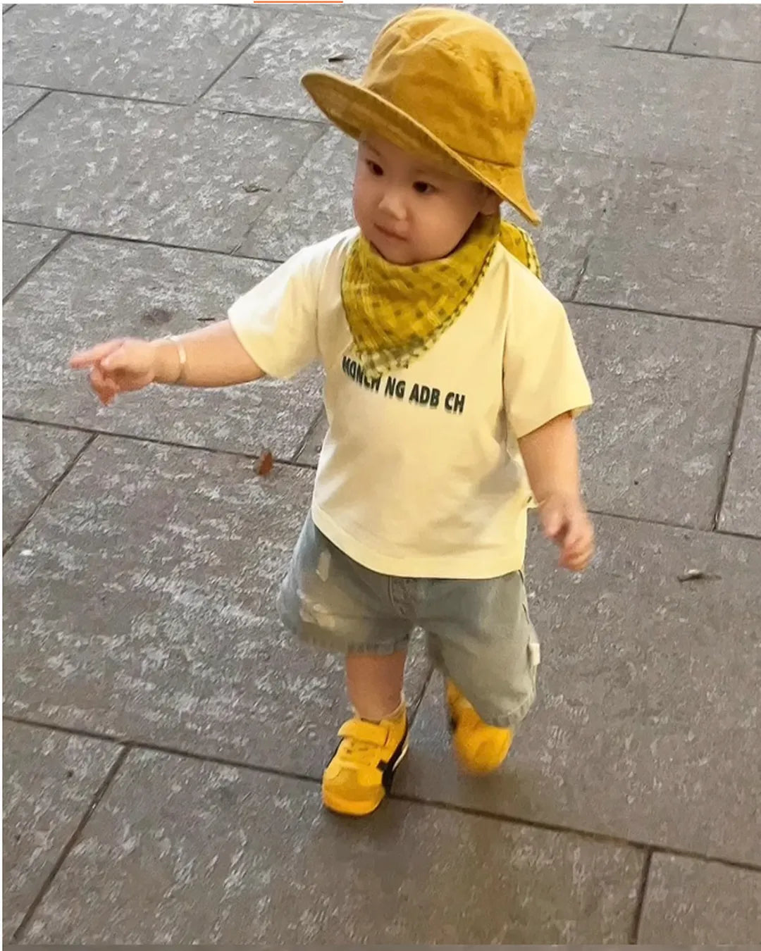 Sarılı Şapkalı Şortlu Yazlık Kombin – 1-3 Yaş