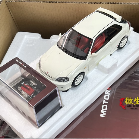 1/18 Ölçekli Beyaz Renkli Honda Civic ve Motor