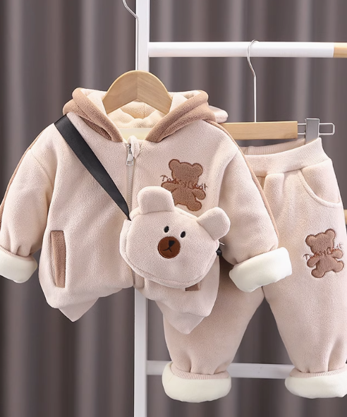 1-5 Yaş Ayıcık Desenli Peluşlu Takım-Çantalı