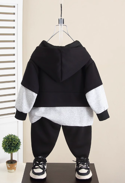 Kapşonlu Sweet ve Pantolon 2-8 Yaş Erkek Çocuk Takım