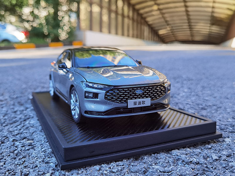 Ford Mondeo 1/18 Ölçekli Gri Alaşım Renk