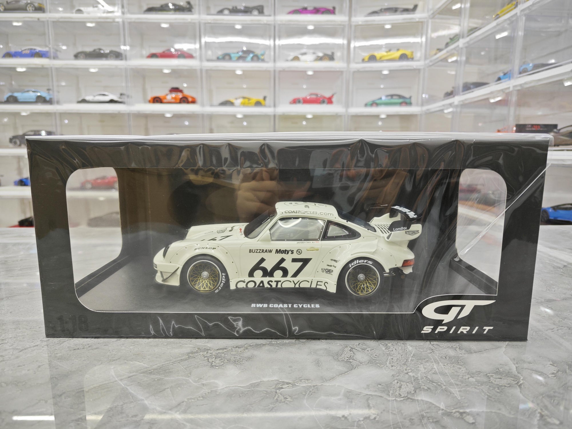 Porsche 911 -1/18 Ölçekli Beyaz Renk Model Araç