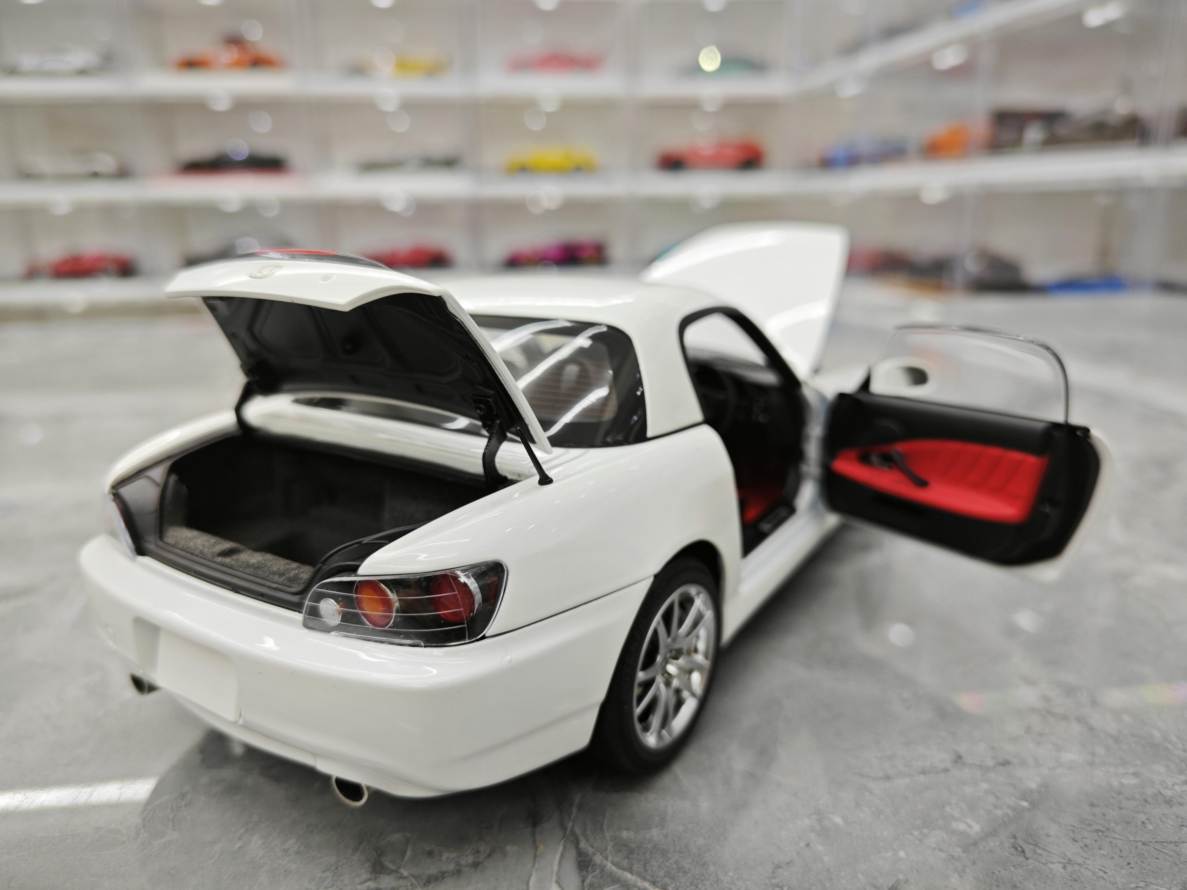 Honda S2000 Beyaz Renk ve Motor Blok- Metal