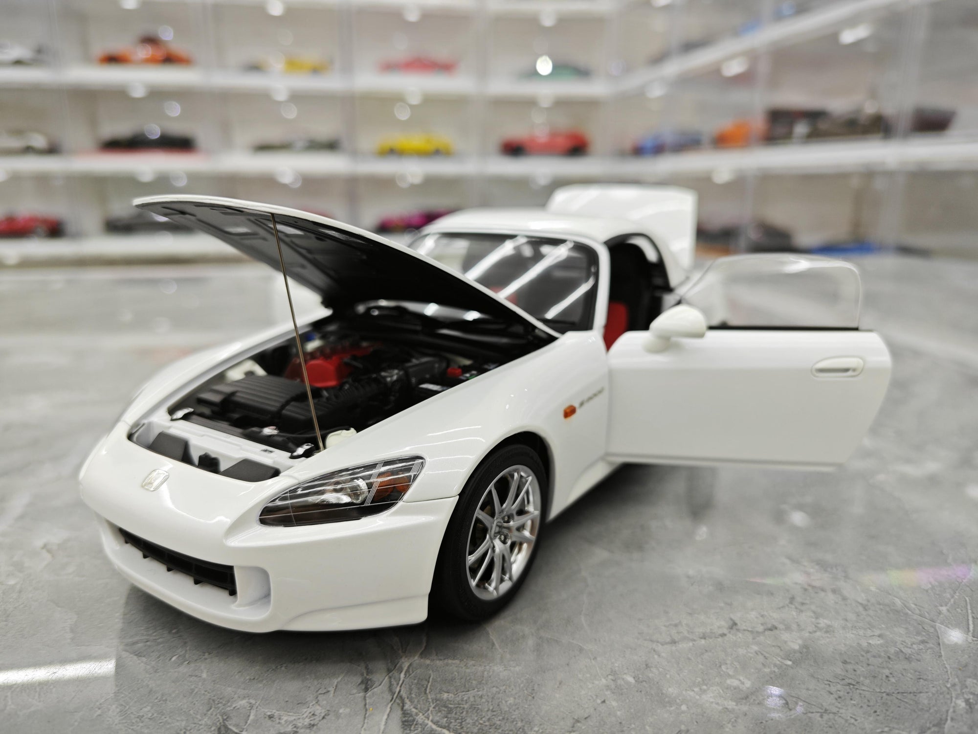 Honda S2000 Beyaz Renk ve Motor Blok- Metal