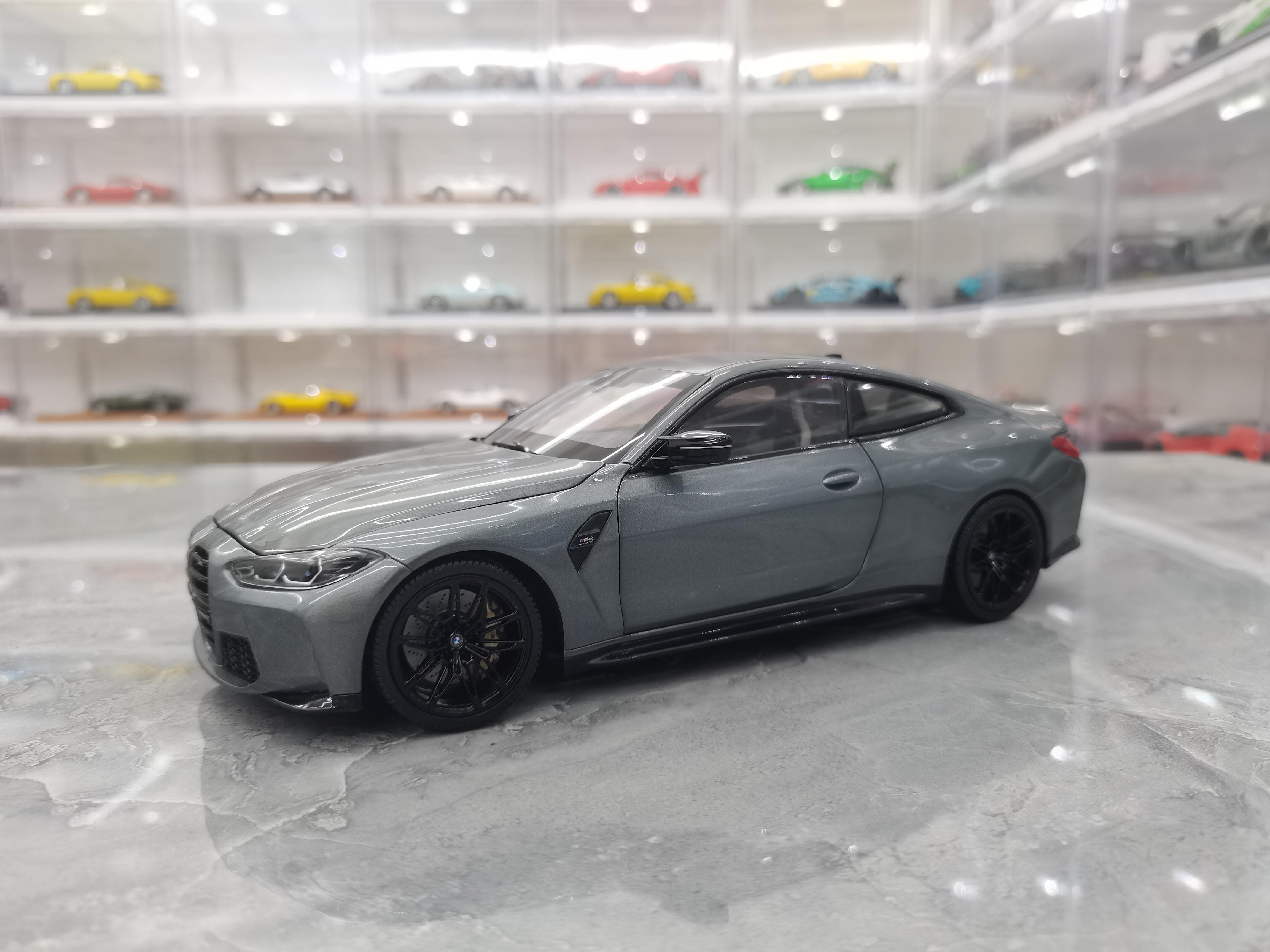 1/18 ölçekli BMW M4 Model-Gri Alaşım Renk Metalik