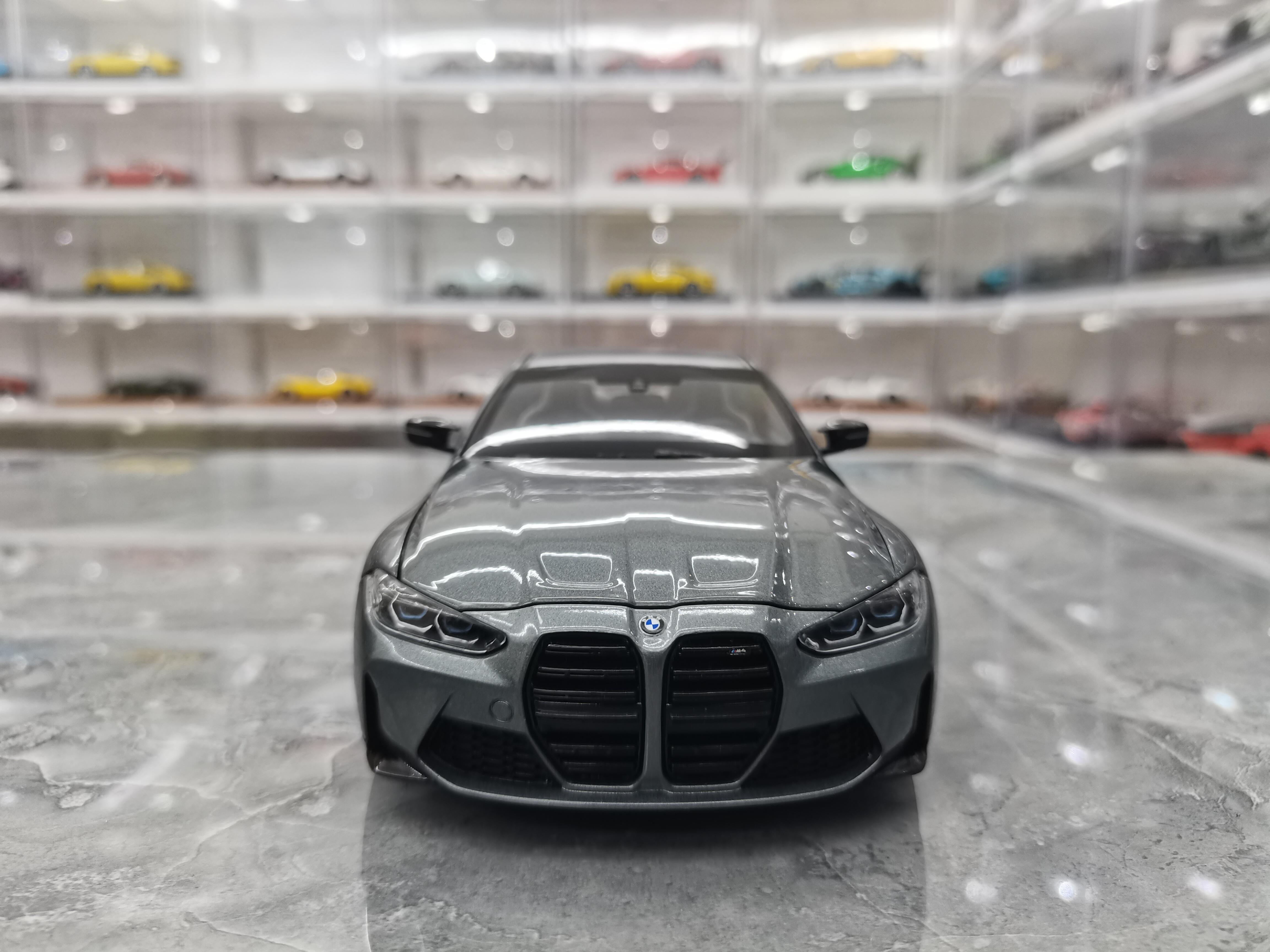 1/18 ölçekli BMW M4 Model-Gri Alaşım Renk Metalik