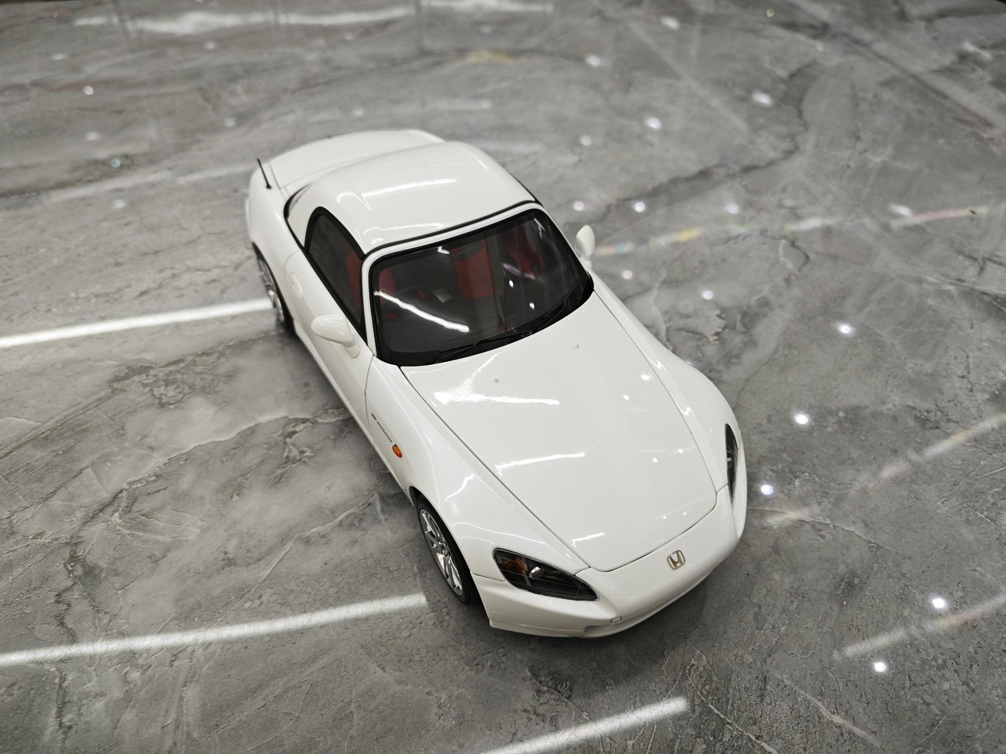 Honda S2000 Beyaz Renk ve Motor Blok- Metal