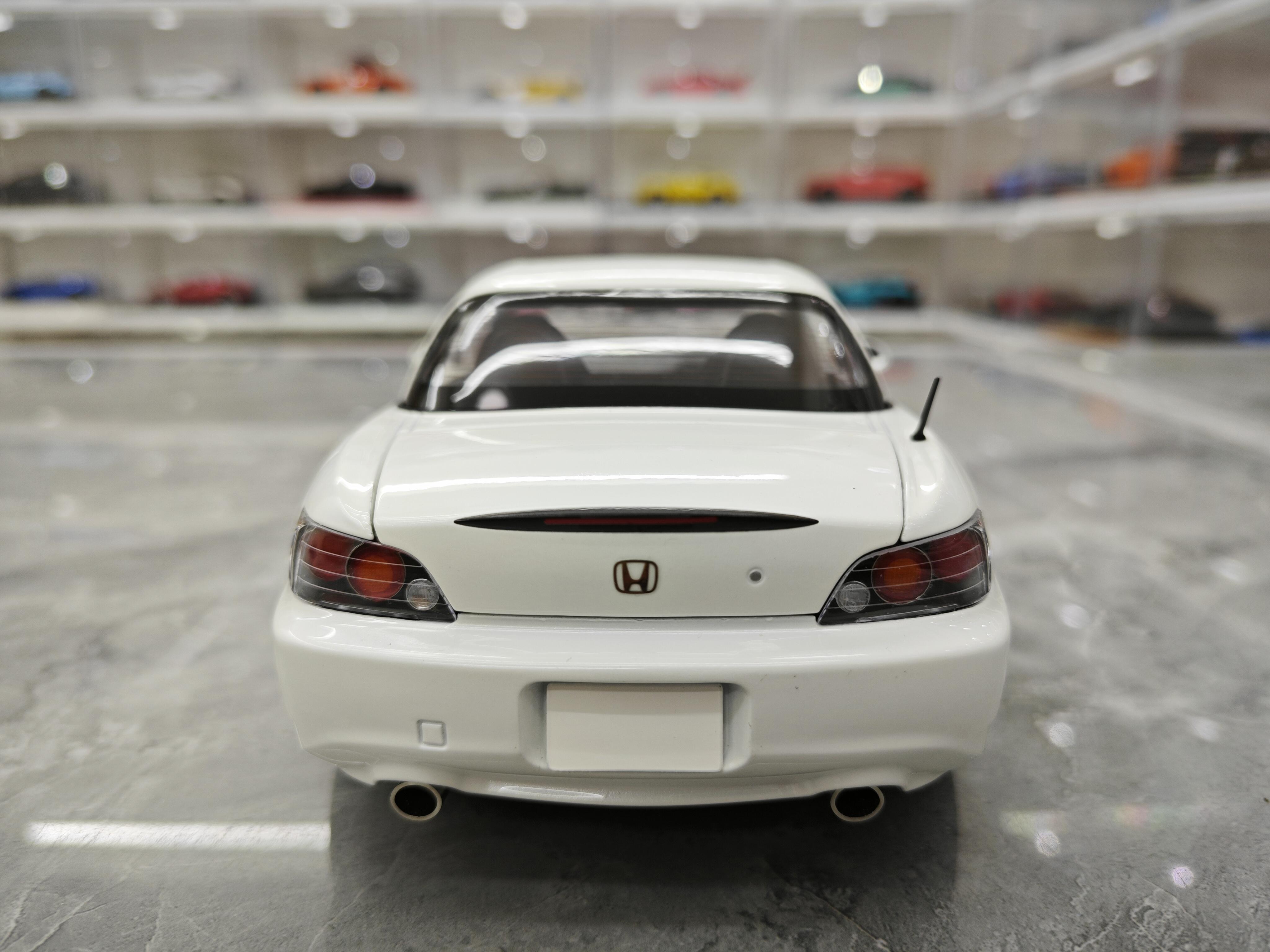 Honda S2000 Beyaz Renk ve Motor Blok- Metal