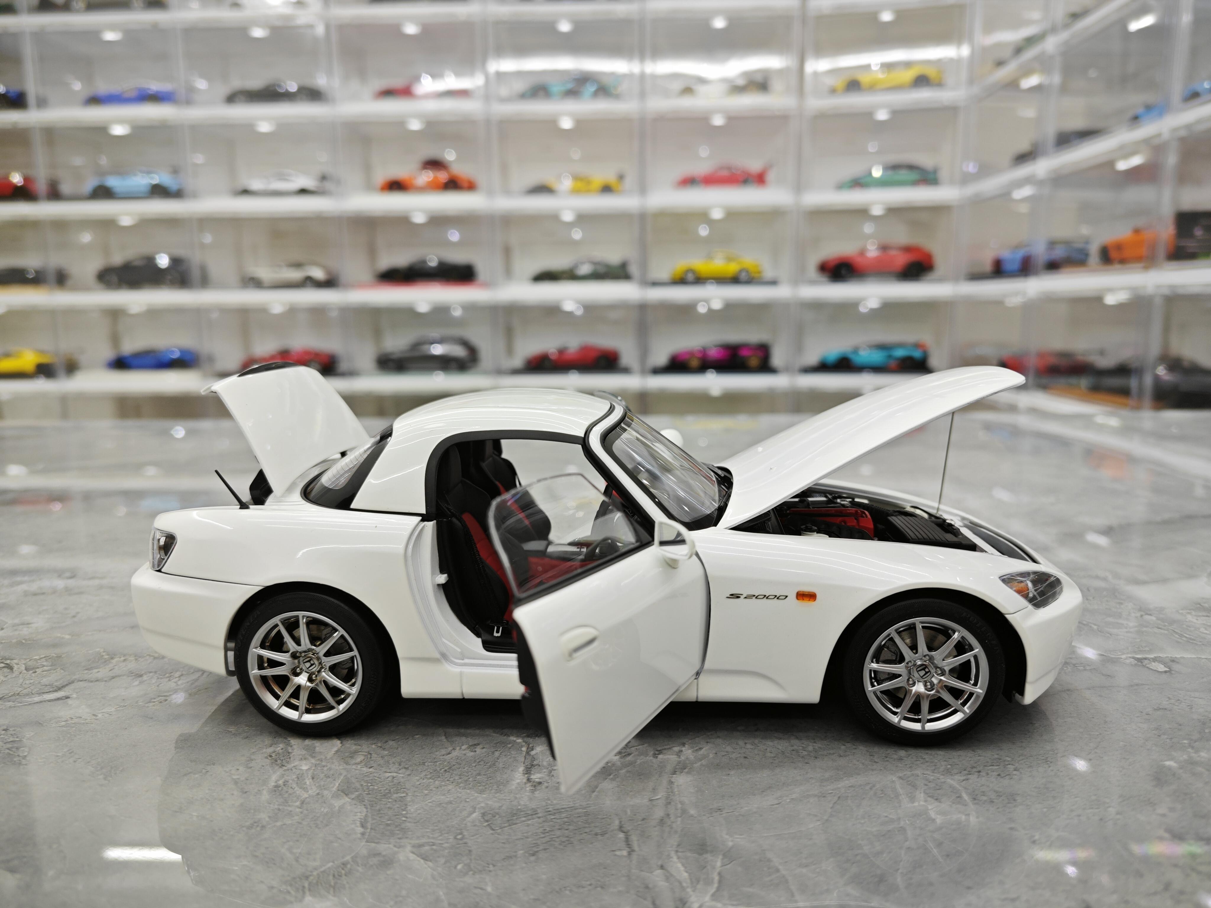 Honda S2000 Beyaz Renk ve Motor Blok- Metal