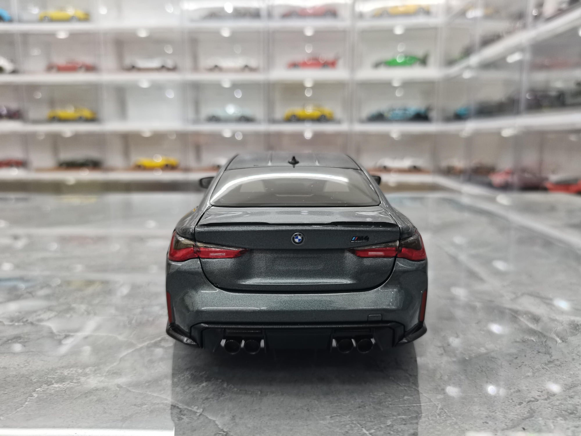 Bmw M3 1/18 Metal Alaşım Polis Arabası Gri