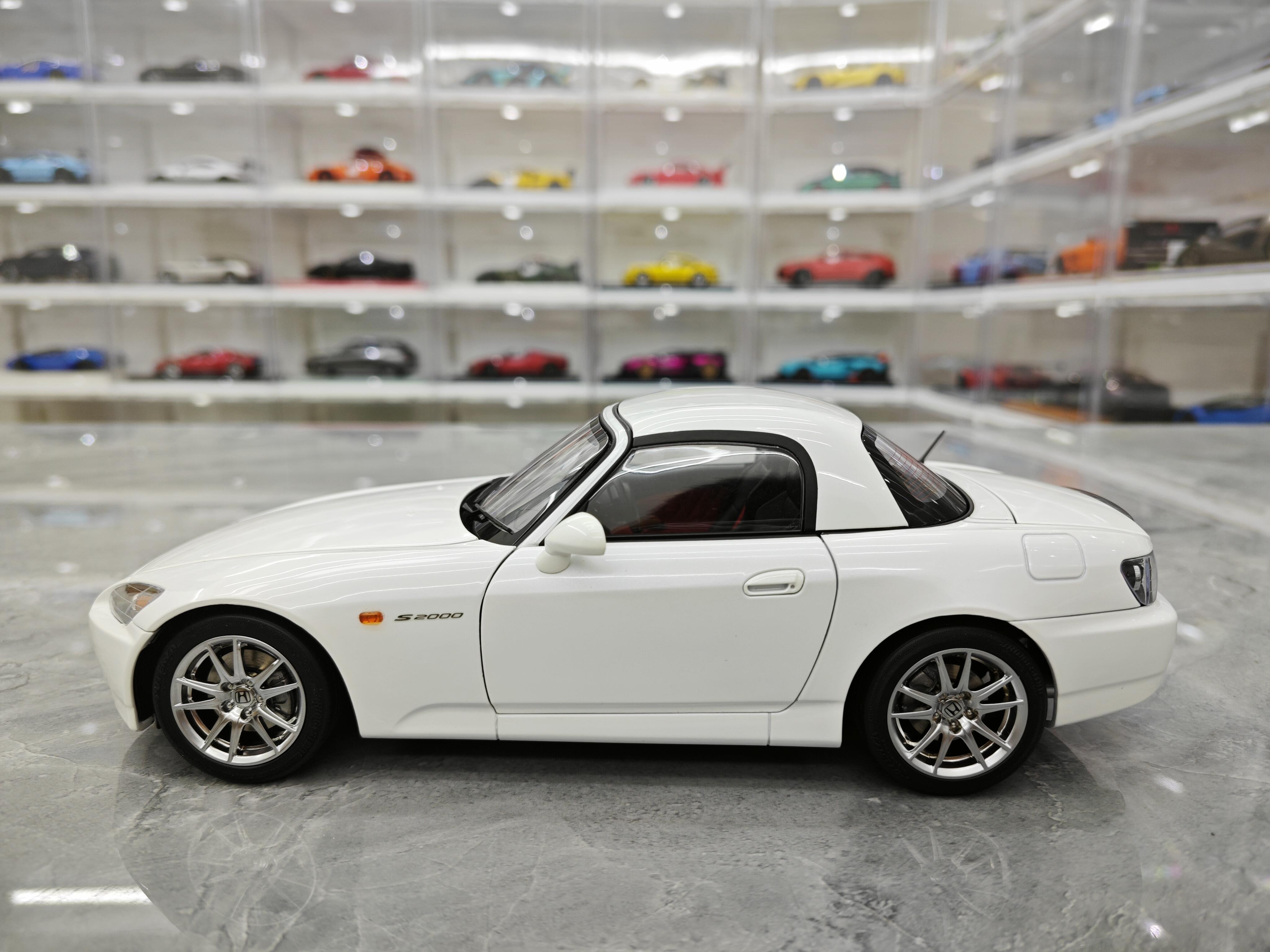 Honda S2000 Beyaz Renk ve Motor Blok- Metal