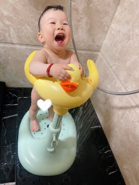 Kaymaz Tabanlı-Çocuk Banyo Aparatı