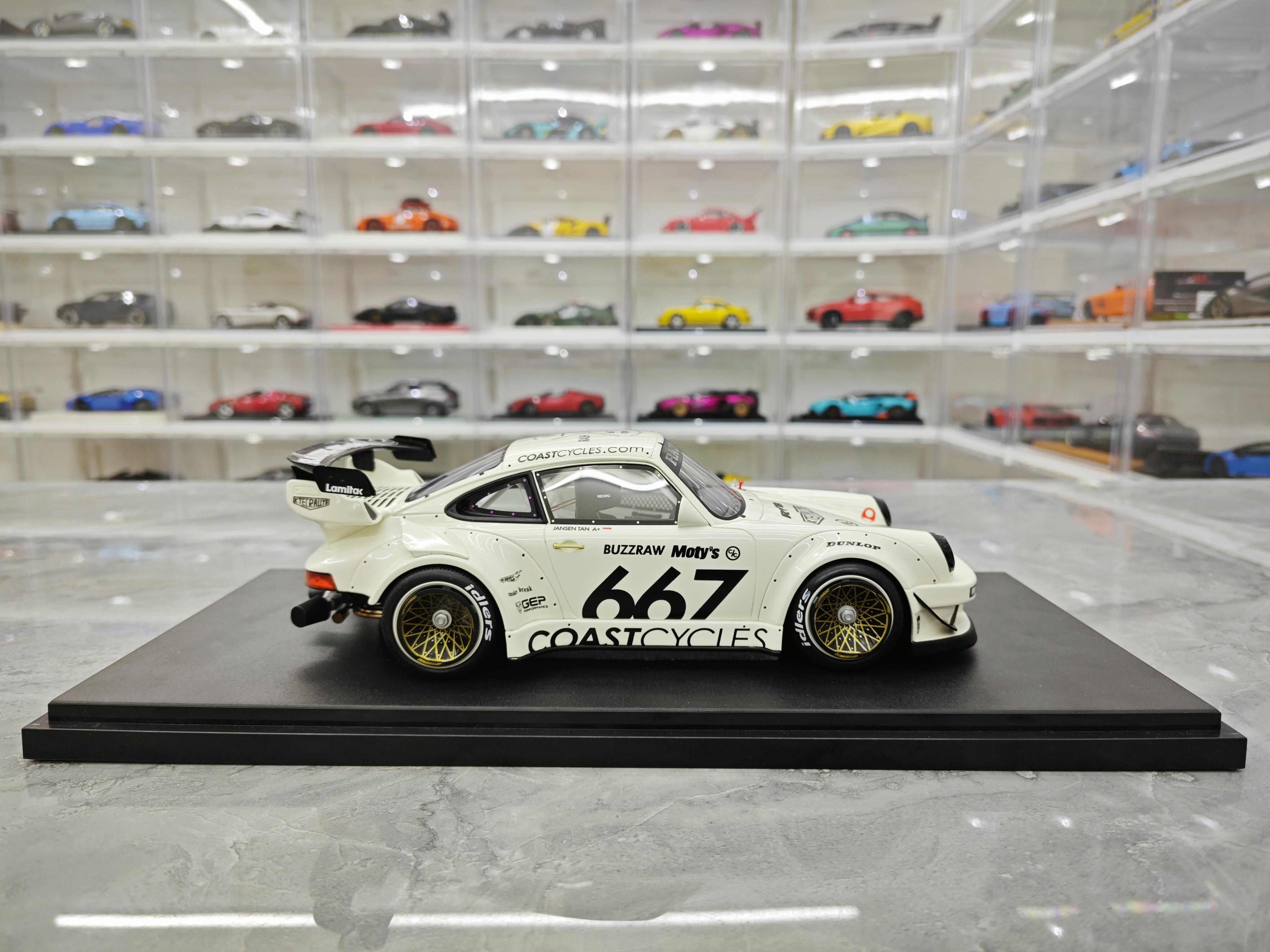 Porsche 911 -1/18 Ölçekli Beyaz Renk Model Araç