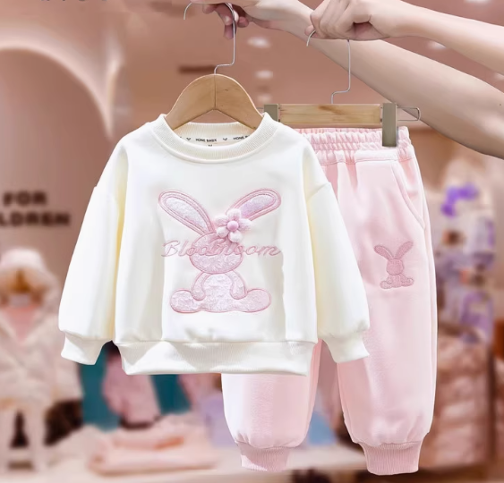 Pembe Beyaz Kız Çocuk Takım 2-6 Yaş