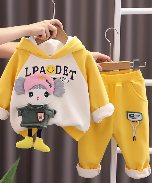 Sarı Renk Peluşlu Kapşonlu Kız Çcouk Takım 1-5 Yaş