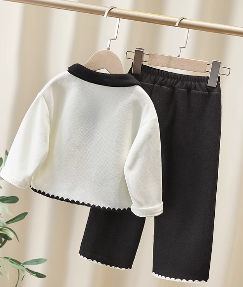 Siyah Beyaz Lacos yaka Kız Çocuk Takım 2-7 Yaş