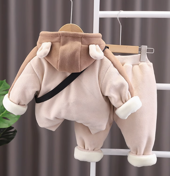 1-5 Yaş Ayıcık Desenli Peluşlu Takım-Çantalı