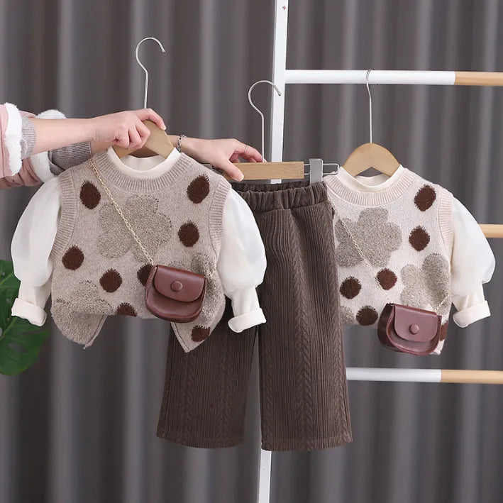 1-5 Yaş 3 Parça Kız Çocuk Takımı – Çantalı Puanlı Yelek Modeli