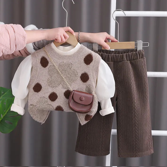 1-5 Yaş 3 Parça Kız Çocuk Takımı – Çantalı Puanlı Yelek Modeli