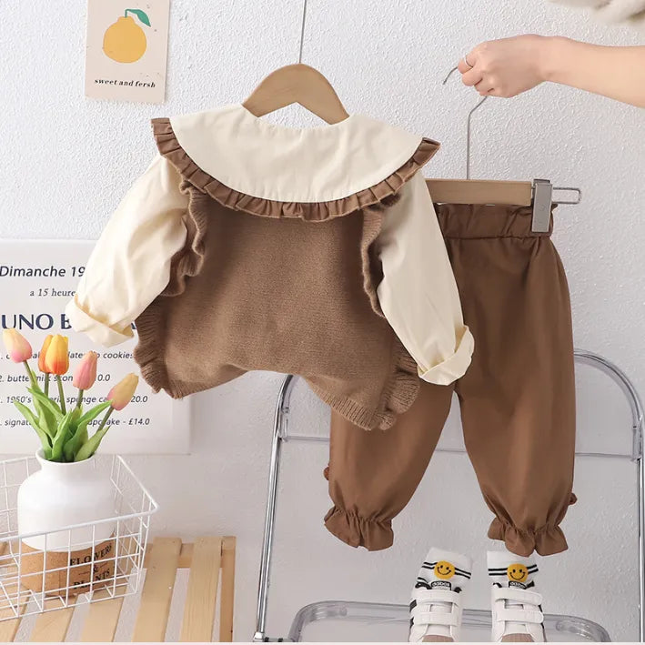 Çiçek Yaka 2 Renk Kız Çocuk Takımı (1-5 Yaş)