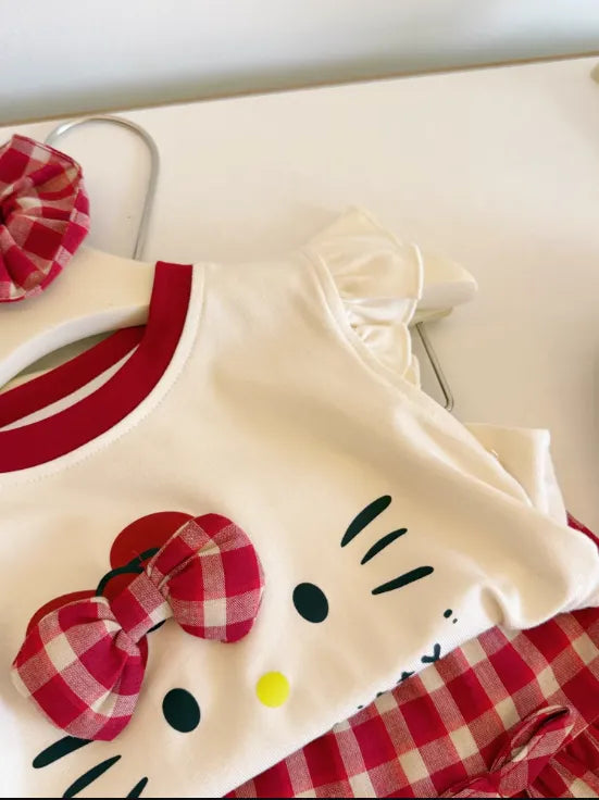 Kırmızı Kurdeleli Tatlı Kedi 3’lü Kız Takımı – 1-5 Yaş