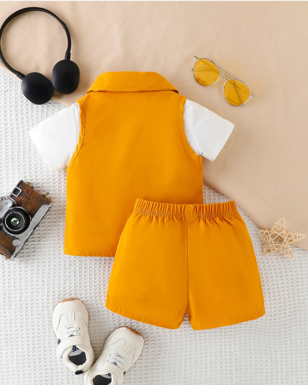 Sarı Şort, Tişört ve Kolsuz Yelek 3’lü Yazlık Takım (Unisex)