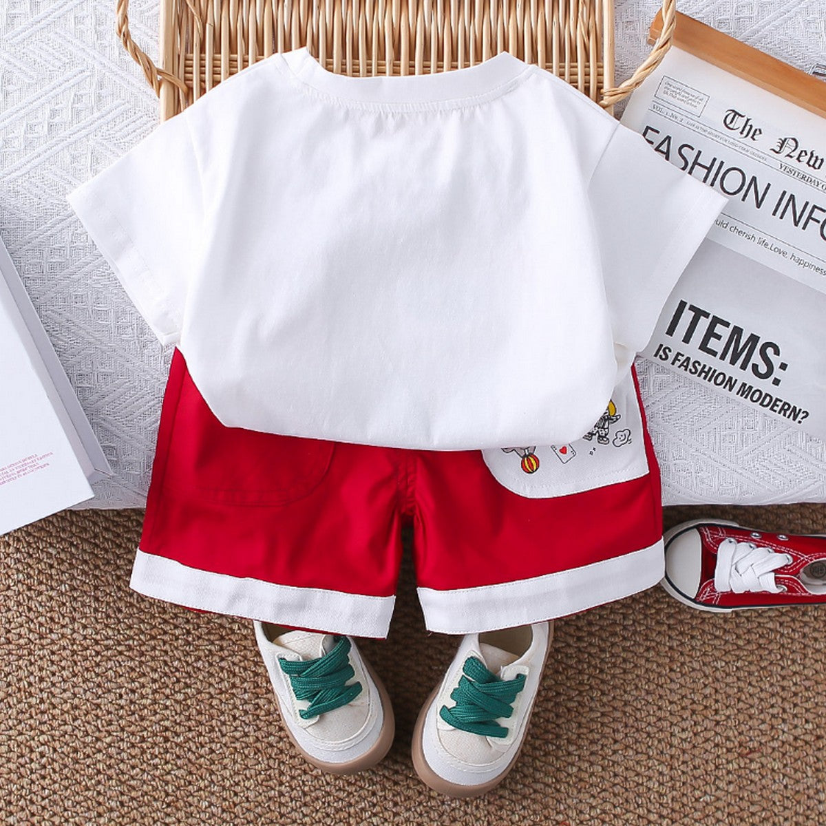 1-5 Yaş Işıklı Ayıcık Baskılı Tişört ve Kırmızı Şort Takımı