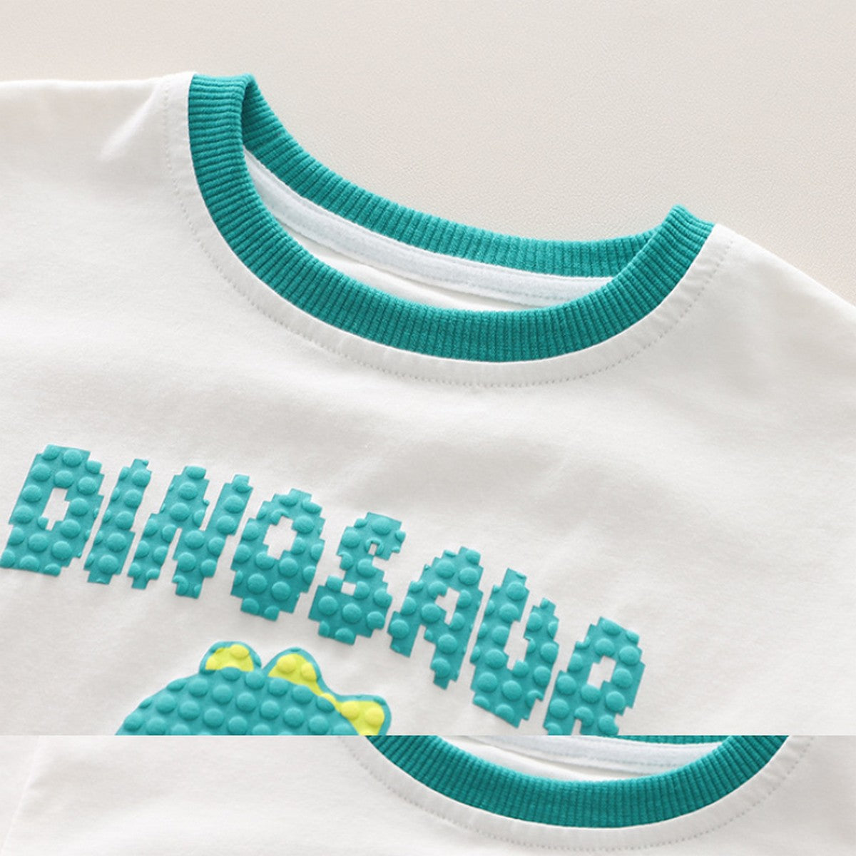 Erkek Çocuk Dinozor Baskılı Yazlık Şortlu Takım 3'lü Set