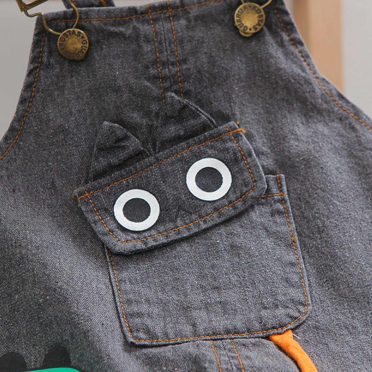 1-5 Yaş Dinozorlu Kot Salopetli Erkek Çocuk Takımı – Beyaz Tişörtlü Yazlık