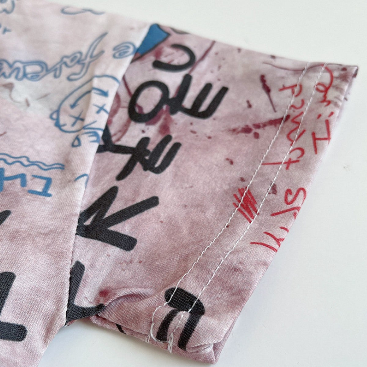 Grafiti Baskılı Pembe Tişört ve Denim Şort İkili Erkek Çocuk Takımı