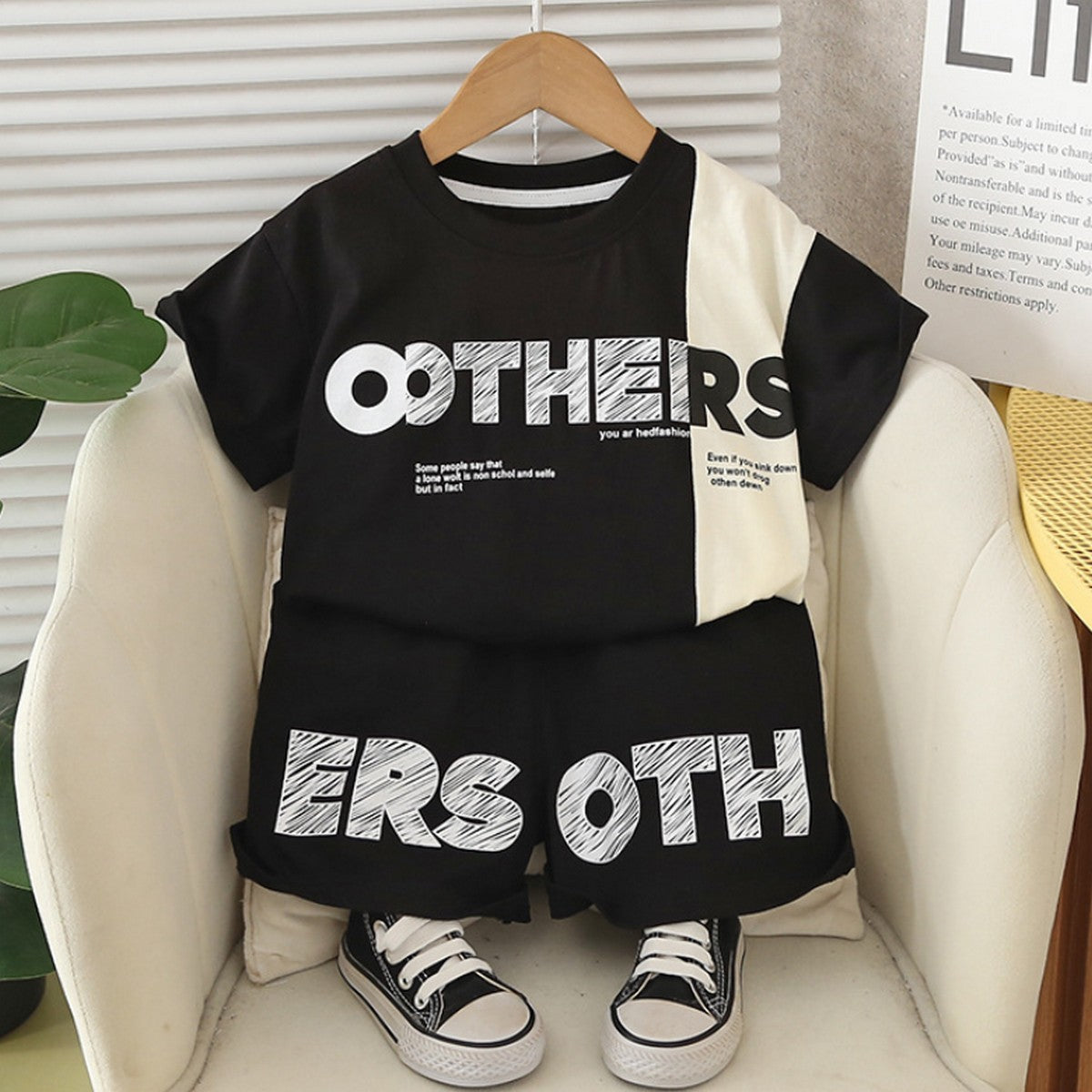 1-5 Yaş Siyah Yazı Baskılı Erkek Çocuk Takımı – Şortlu