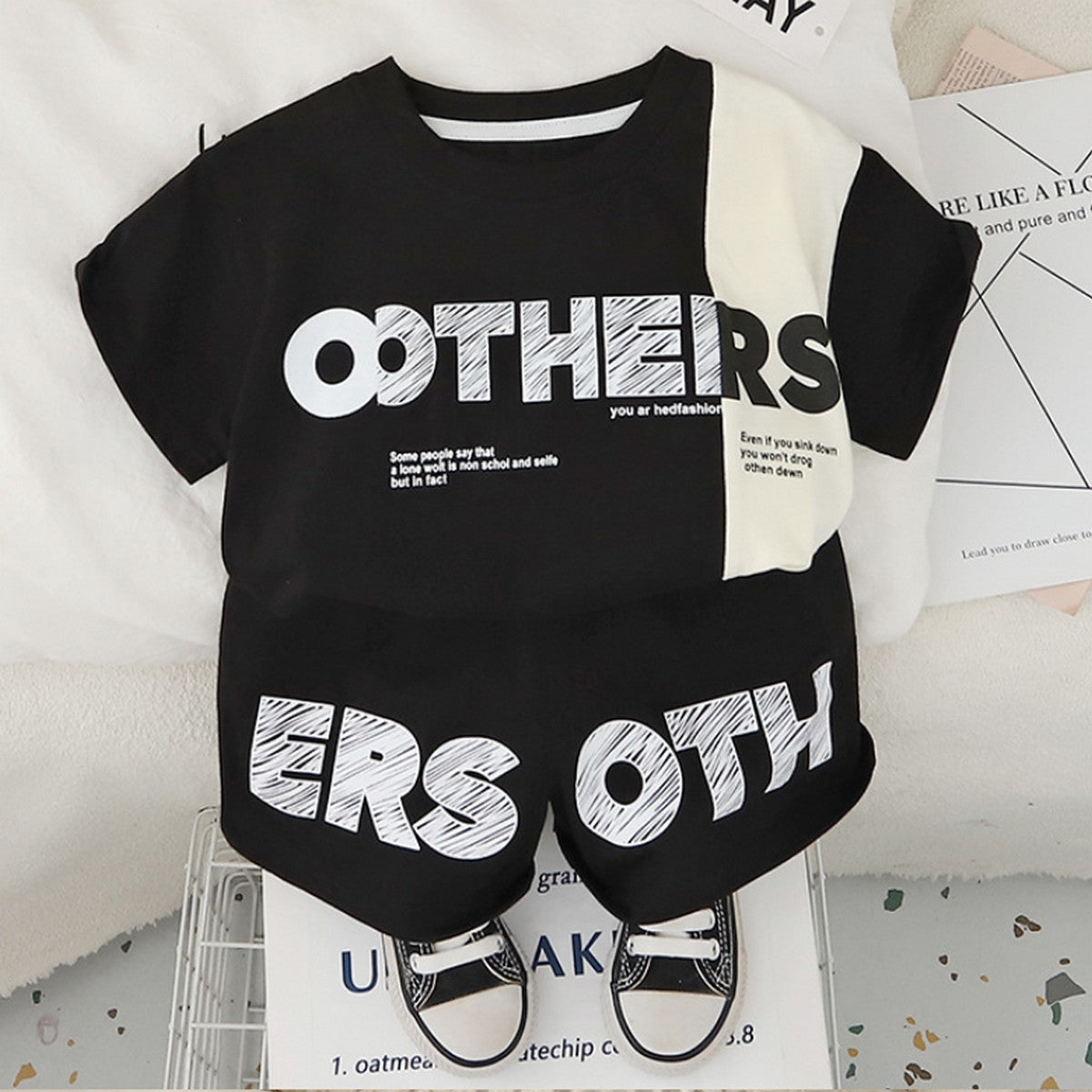 1-5 Yaş Siyah Yazı Baskılı Erkek Çocuk Takımı – Şortlu