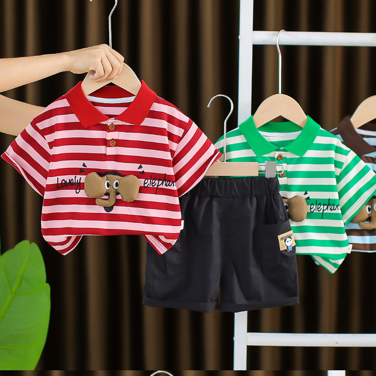 1-5 Yaş Erkek Çocuk Kırmızı Çizgili Polo Yaka Şortlu Takım