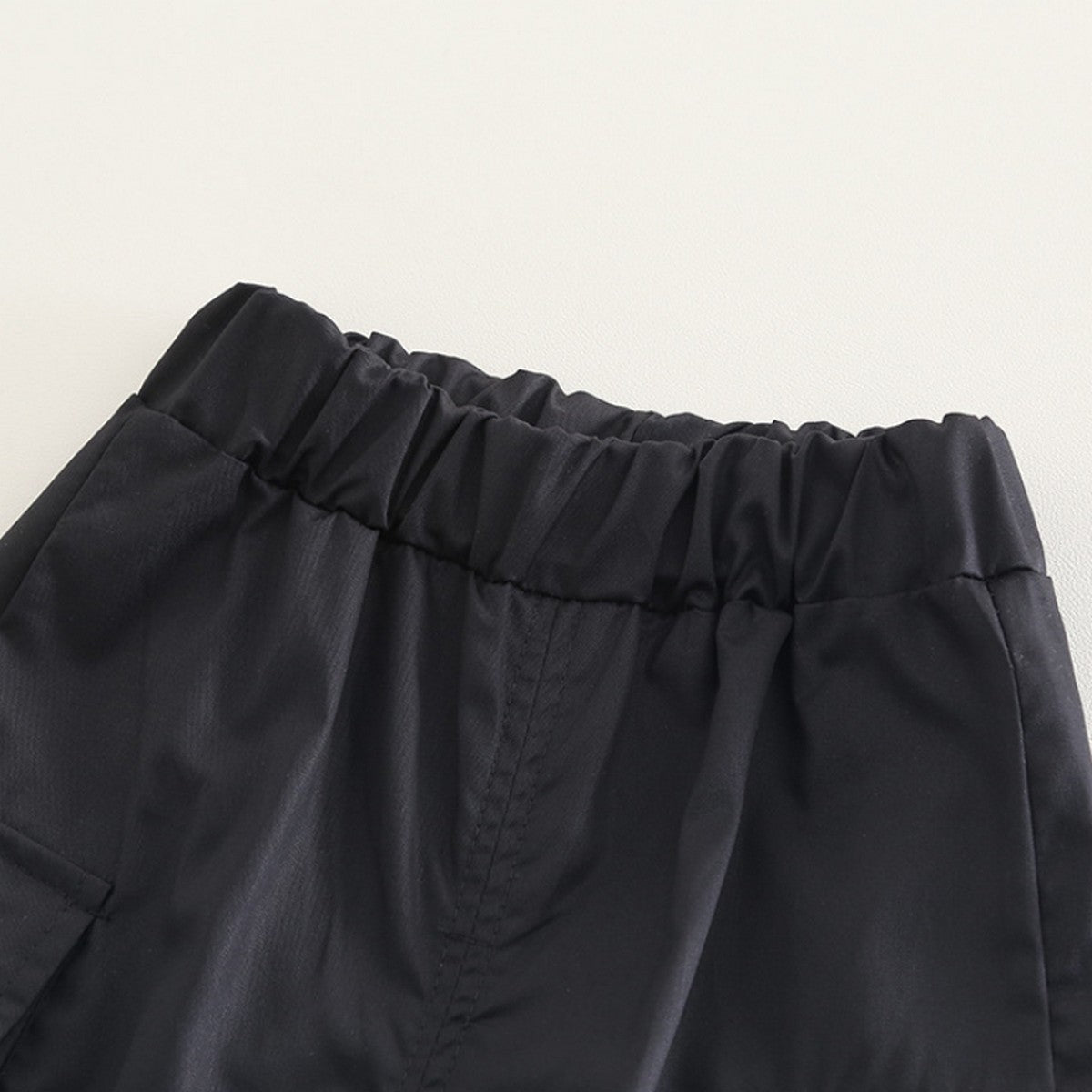 1-5 Yaş Siyah Beyaz HI Baskılı Tişört ve Cepli Pantolon Takımı