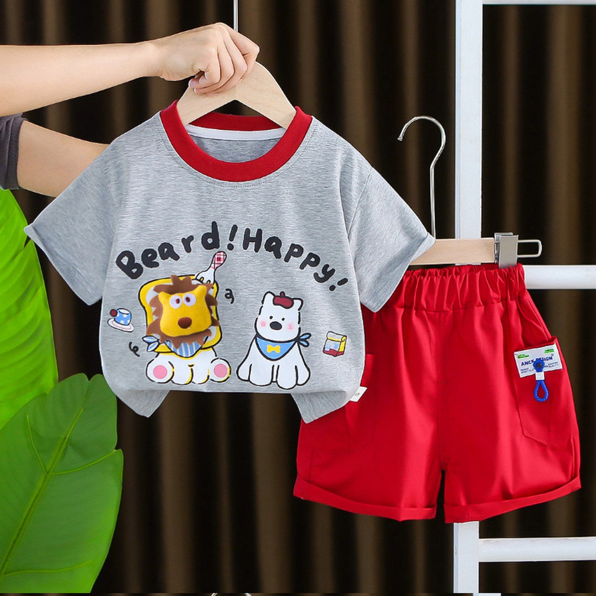 1-5 Yaş Erkek Çocuk Gri Hayvan Figürlü Kırmızı Şortlu Takım