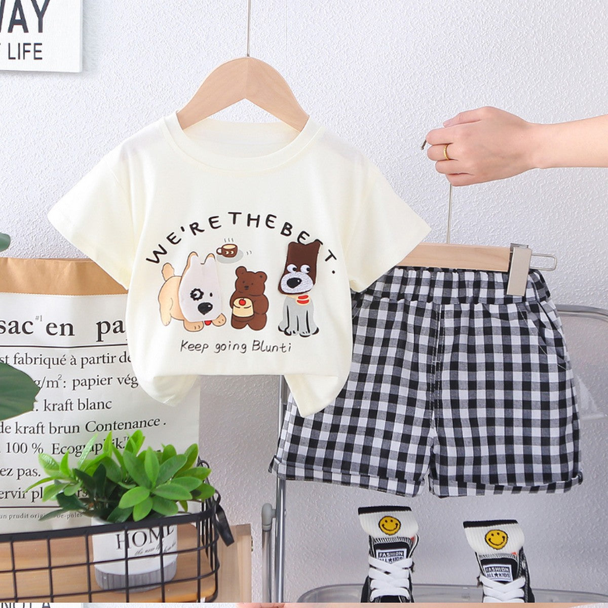 1-5 Yaş Sevimli Hayvan Baskılı Tişört ve Ekose Şort Erkek Çocuk Takımı