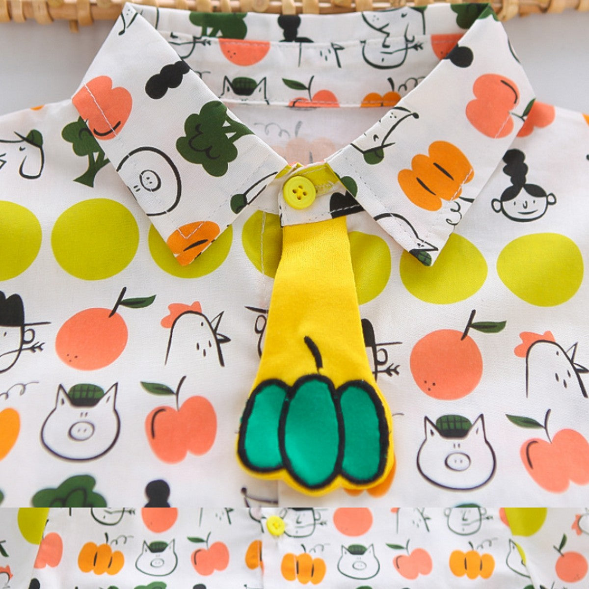 1-5 Yaş Renkli Kravatlı Meyve Desenli Erkek Çocuk Takımı