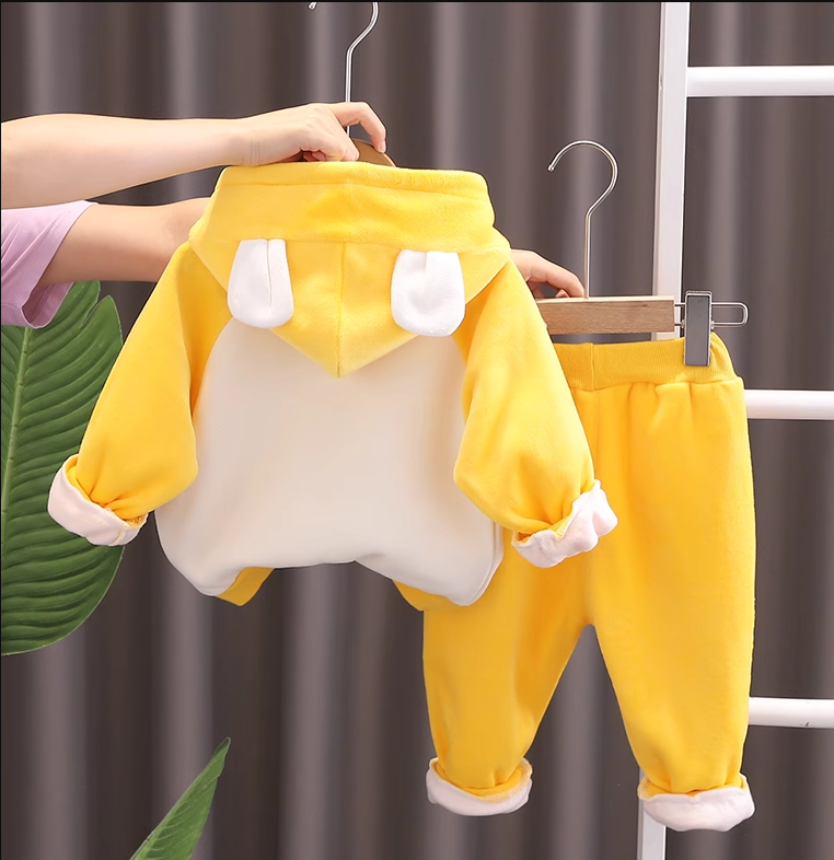 Sarı Renk Peluşlu Kapşonlu Kız Çcouk Takım 1-5 Yaş
