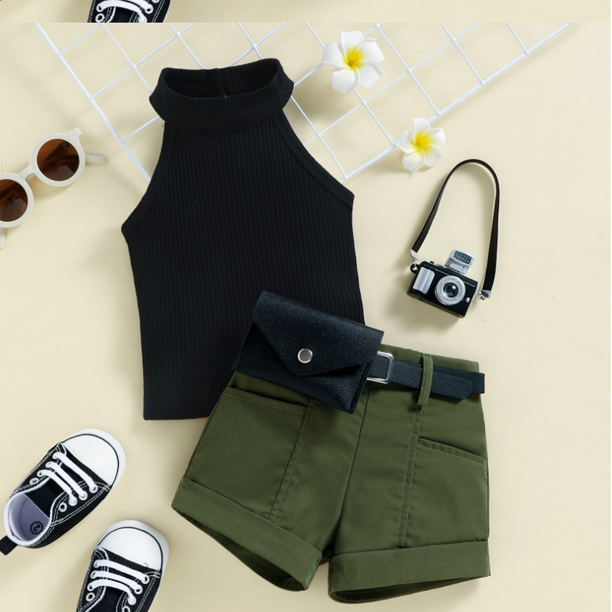 1-7 Yaş Kız Çocuk Siyah Atlet ve Haki Şort Takımı | Bel Çantalı Yaz Kombini