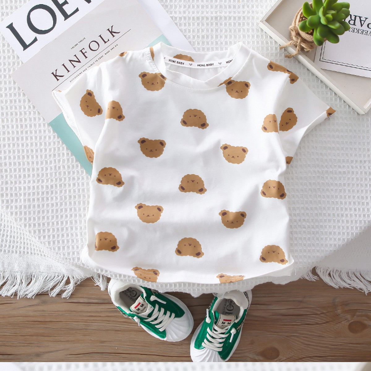 1-6 Yaş Ayıcık Baskılı Tişört ve Peluş Figürlü Salopet Takımı