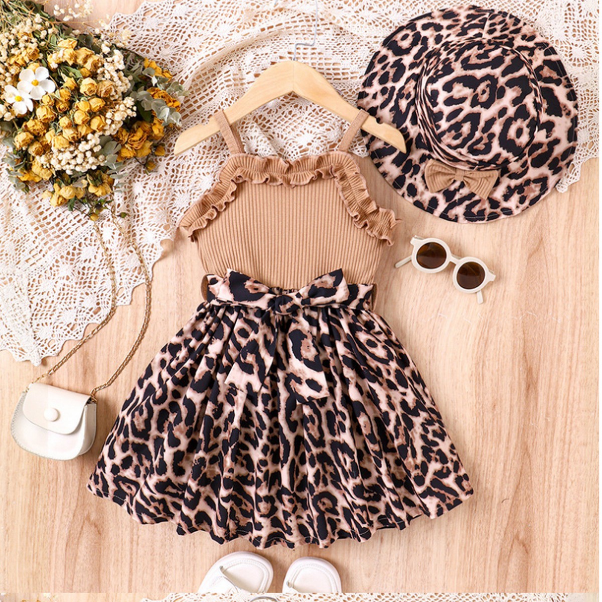 1-6 Yaş Kız Çocuk Leopar Elbise Takımı | Askılı Şapkalı Yazlık Kombin