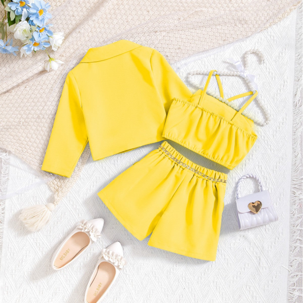 4-7 Yaş Kız Çocuk 3’lü Blazer Takım | Çiçek Detaylı Şortlu Kombin