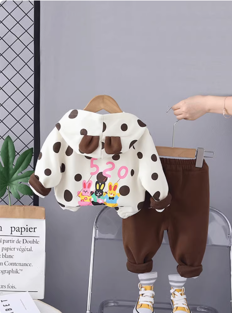 Kahverengi Kapşonlu Kız Çocuk Takım 1-5 Yaş