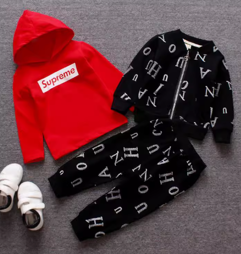 3 Parçalı Kapşonlu Erkek Çocuk Takım 1-5 Yaş