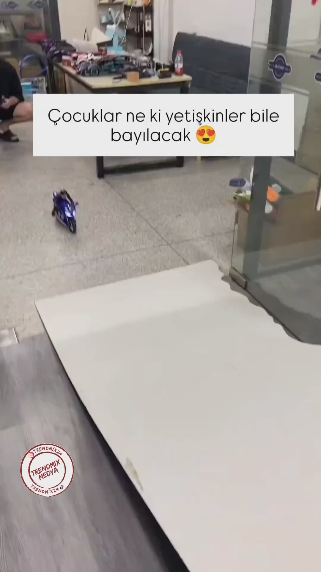 RC Uzaktan Kumandalı Kendini Dengeleyebilen Motor