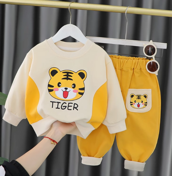 Kaplan Desenli Unisex Çocuk Takım  2-6 Yaş